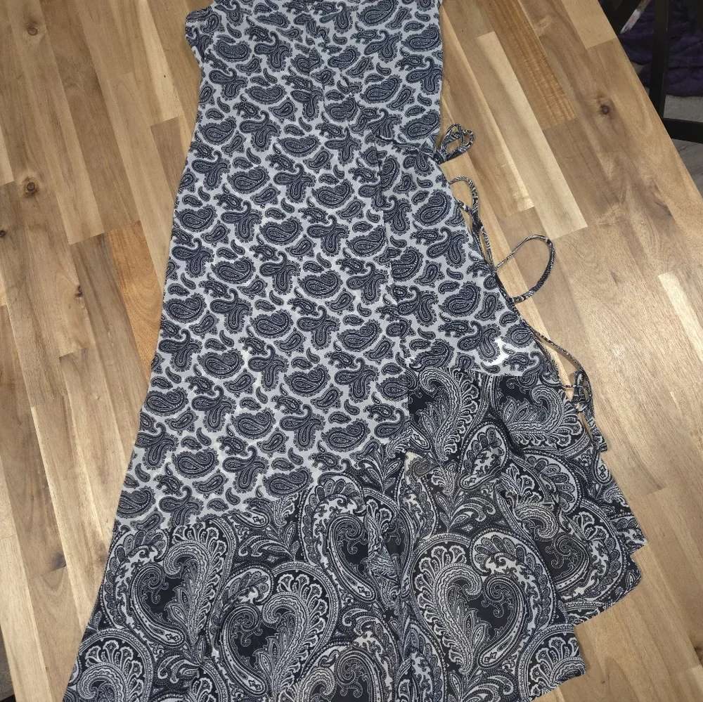 Michael By Michael Kors Navy and White Paisley Wrap Dress Size 0P